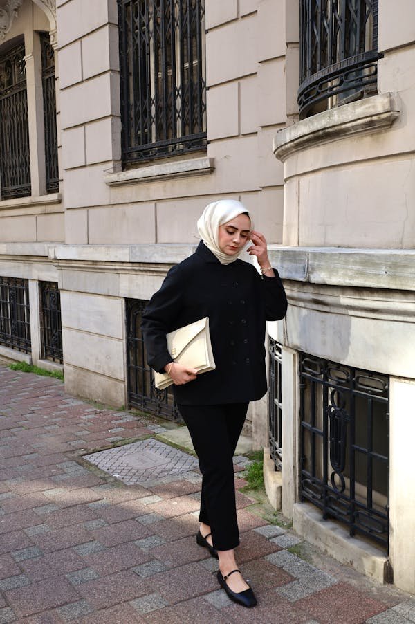 Porte-documents pour femme : Élégance et praticité assurées